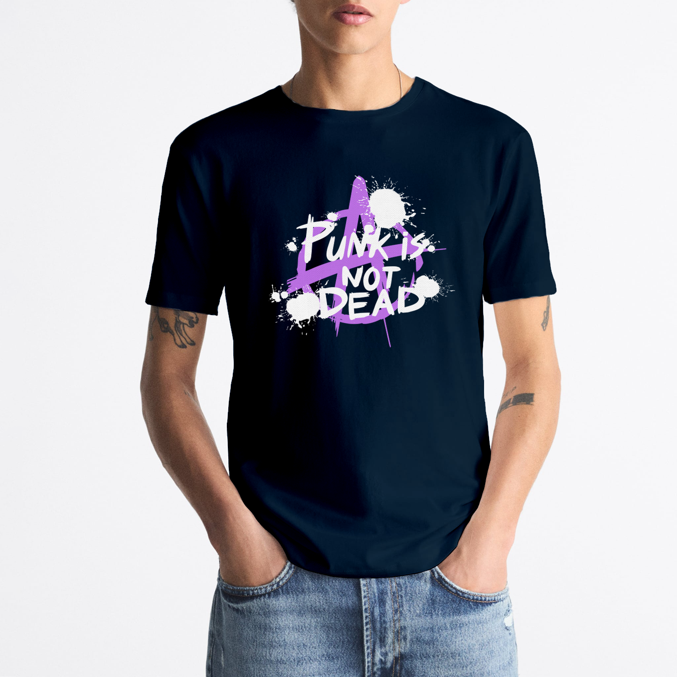 T-shirt "Punk is not Dead"